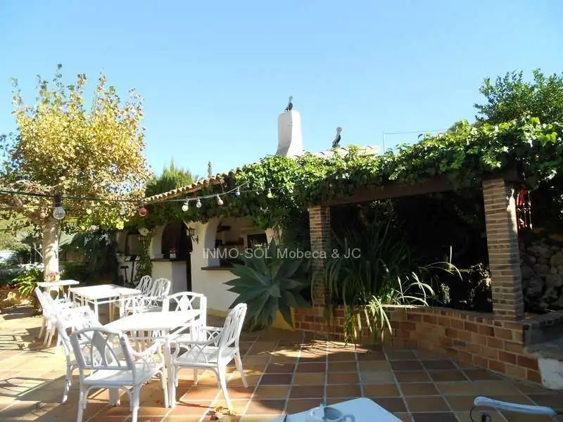 Country house zum Verkauf in Calpe / Calp mit Privatgarten, Terrasse und Abstellraum