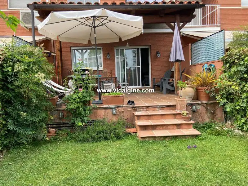 Jardín de Casa adosada en venta en Os de Balaguer con Aire acondicionado, Calefacción y Jardín privado
