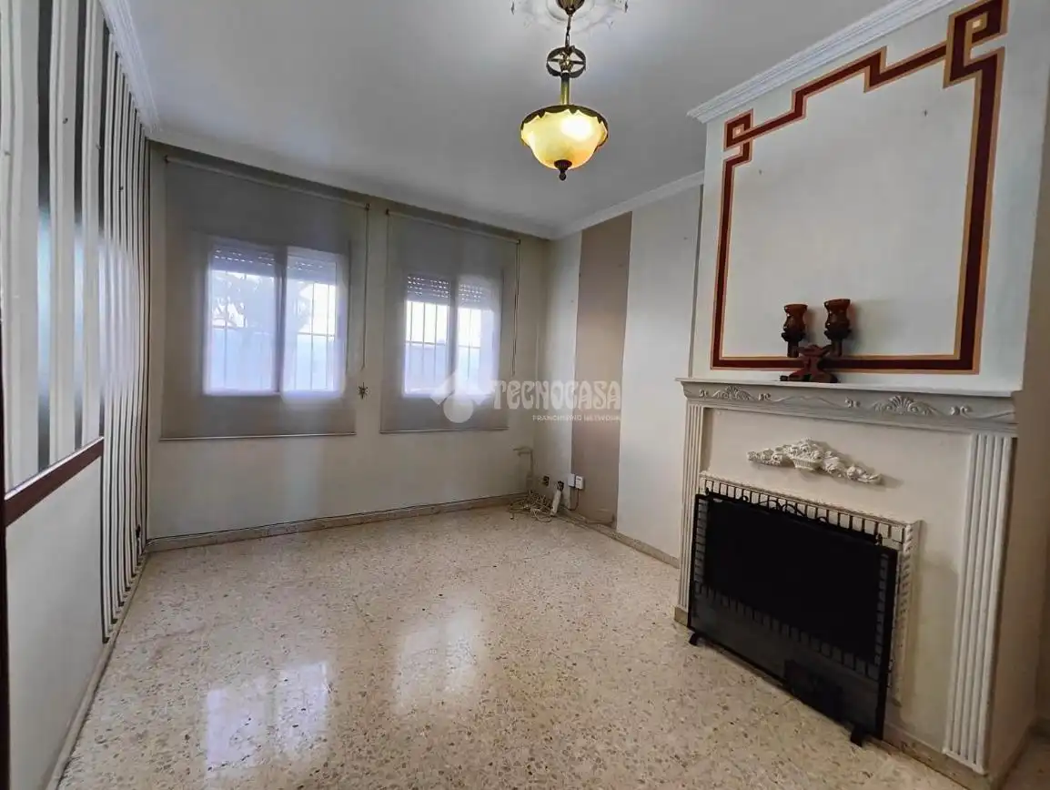 Casa pareada con terraza en venta en Los Palacios y Villafranca, imagen 6