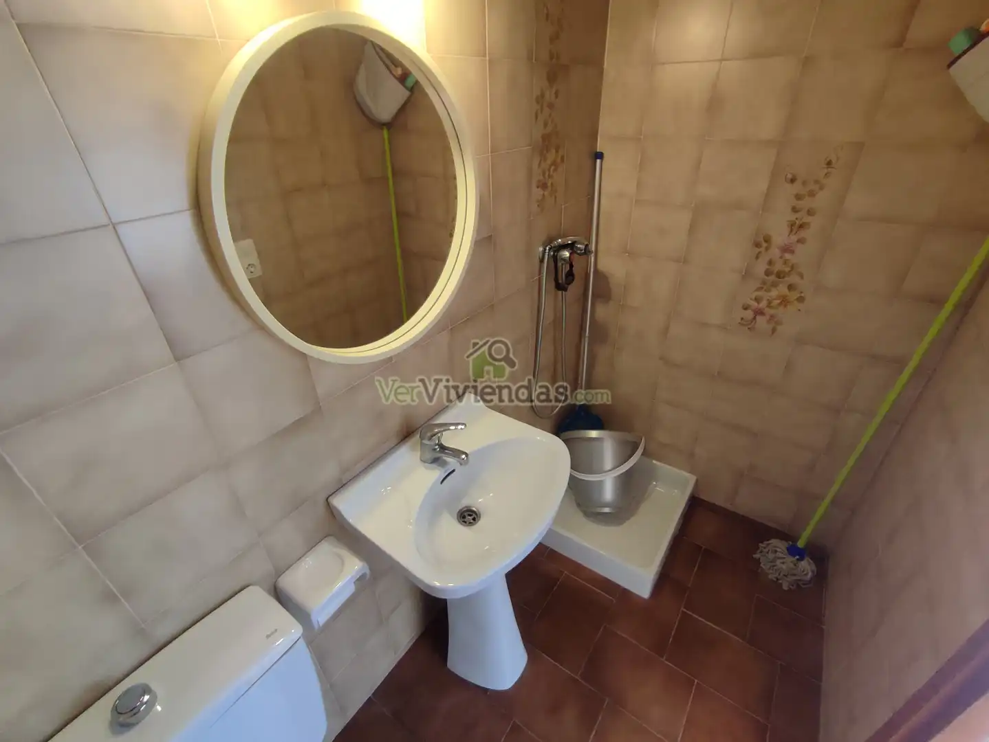 Bany de Casa o xalet en venda en La Palma de Cervelló amb Calefacció, Jardí privat i Terrassa