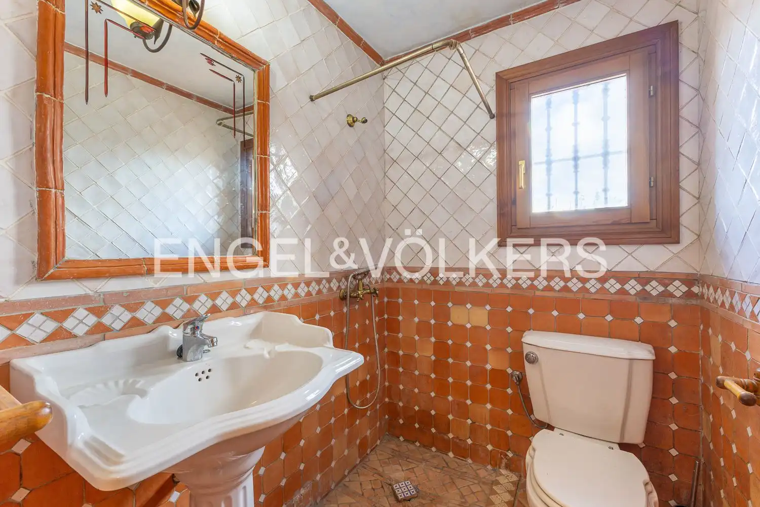 Bathroom of Houses for sale in Orba  with Air Conditioner, Heating and Private garden