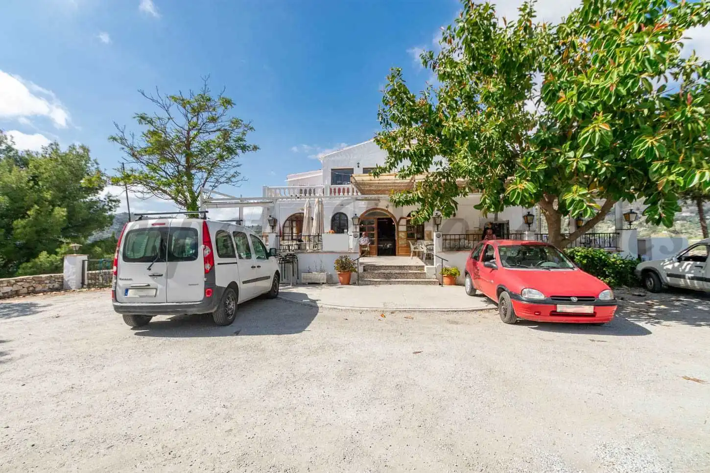 Casa con jardín en venta en Cómpeta, imagen 2
