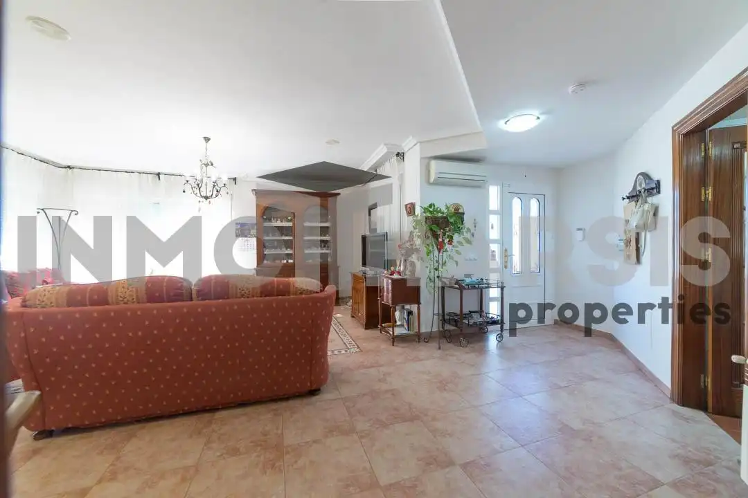Villa mit Terrasse zum Verkauf in AVIACION (U) 1, imagen 24