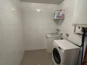Bathroom of Flat for sale in Vic  with Heating, Storage room and Balcony