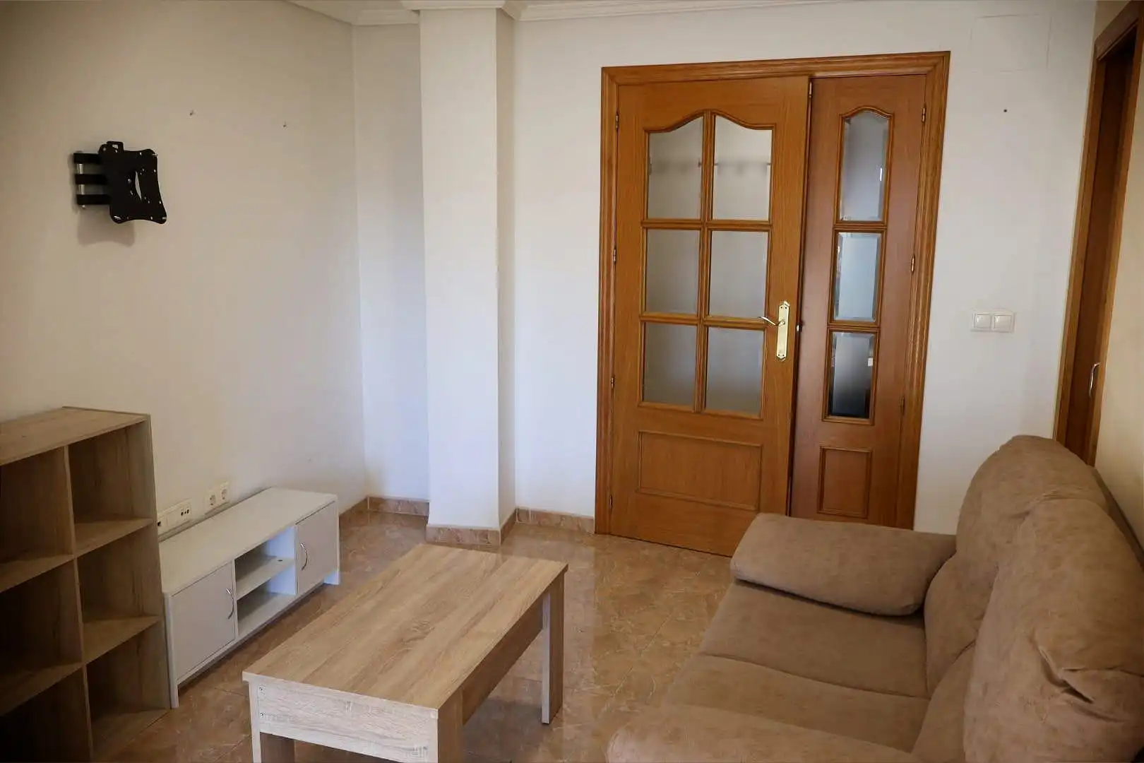 Living room of Flat for sale in Vall d'Alba  with Terrace, Storage room and Furnished