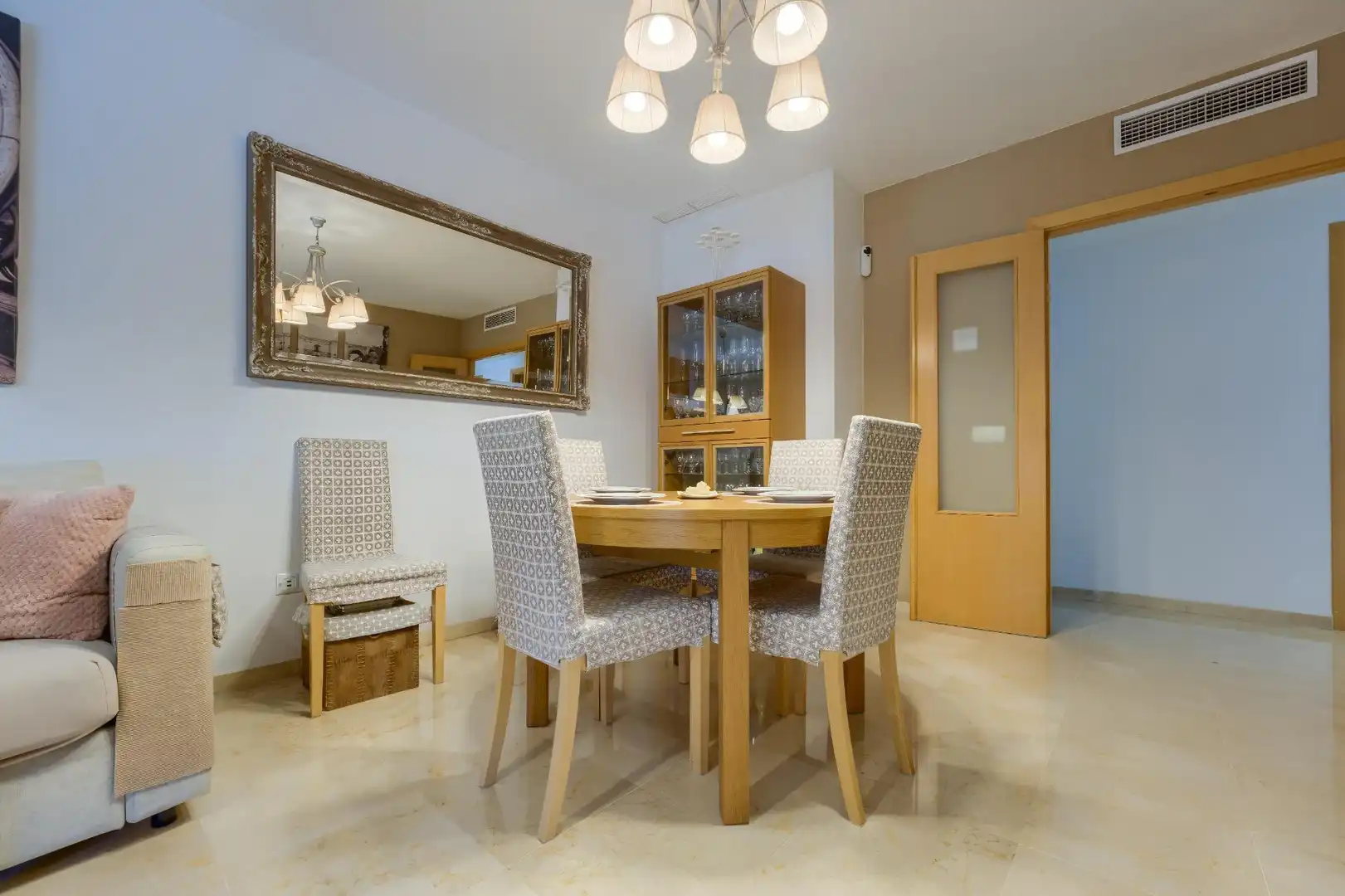 Piso con ascensor en venta en Calle campo leal, imagen 2