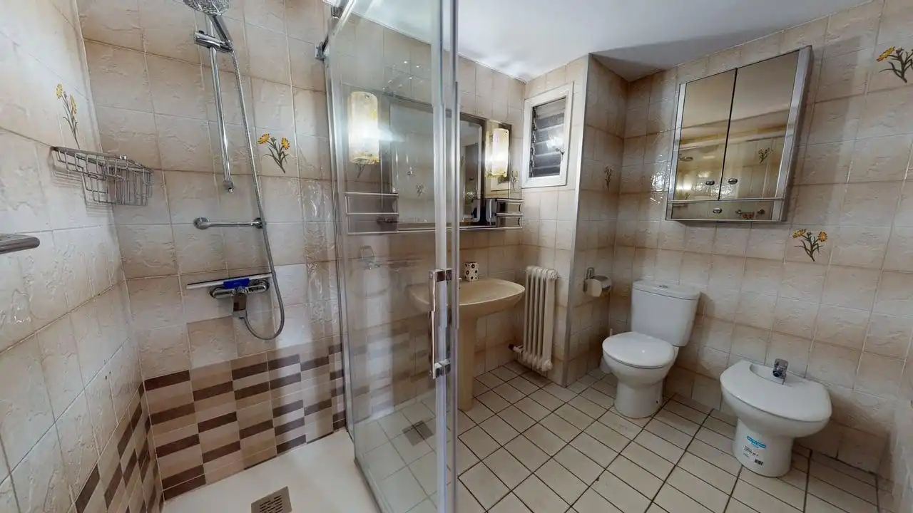 Appartamento con terrazza in vendita a Carrer de Latorre, imagen 47