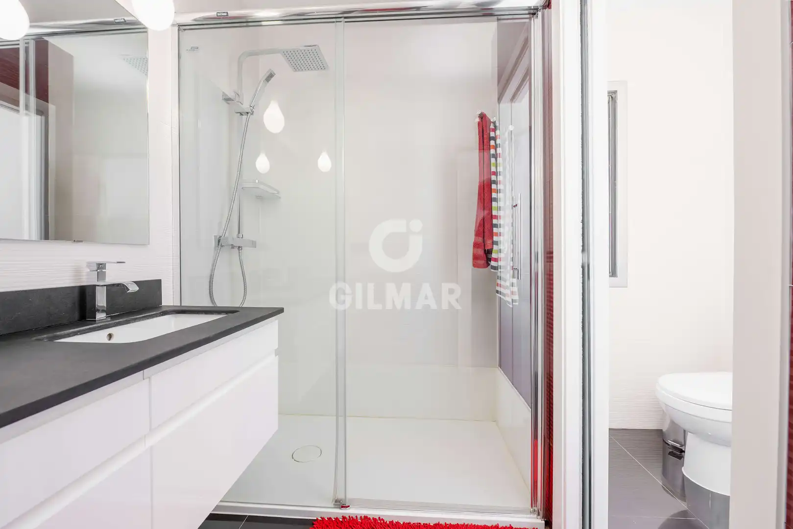 Bathroom of Houses for sale in Conil de la Frontera  with Heating, Private garden and Swimming Pool