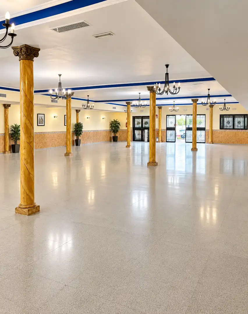Nau industrial en venda en Estepona