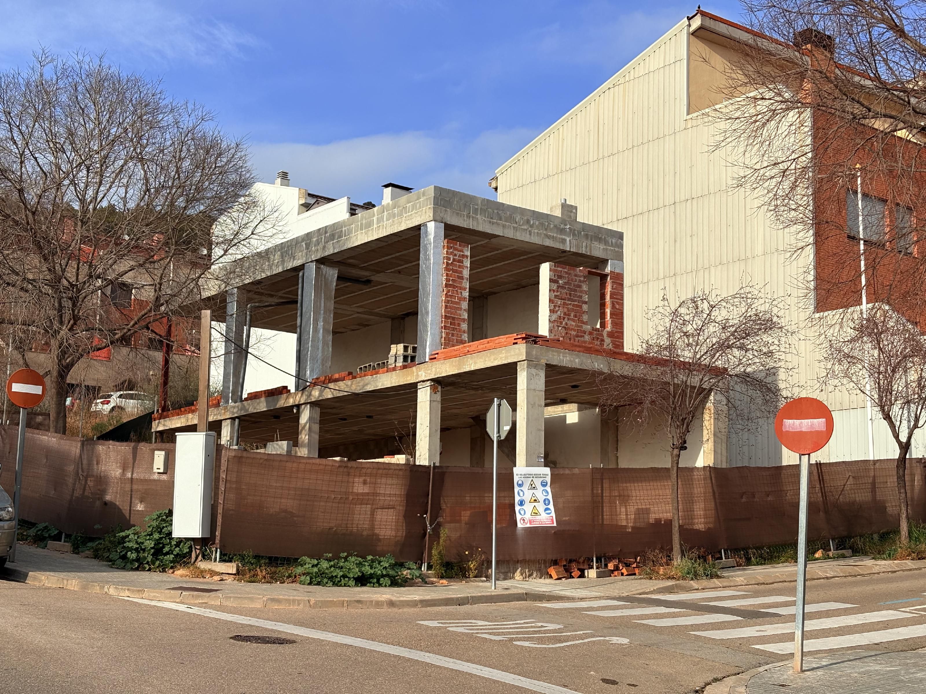 Vista exterior de Casa o xalet en venda en Castellar del Vallès amb Terrassa