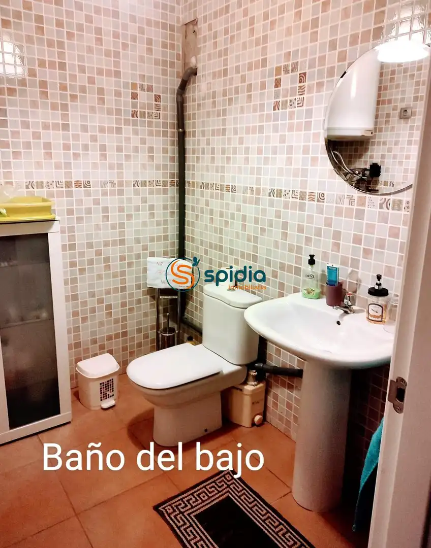 Baño de Finca rústica en venta en Lorca con Jardín privado, Parquet y Terraza