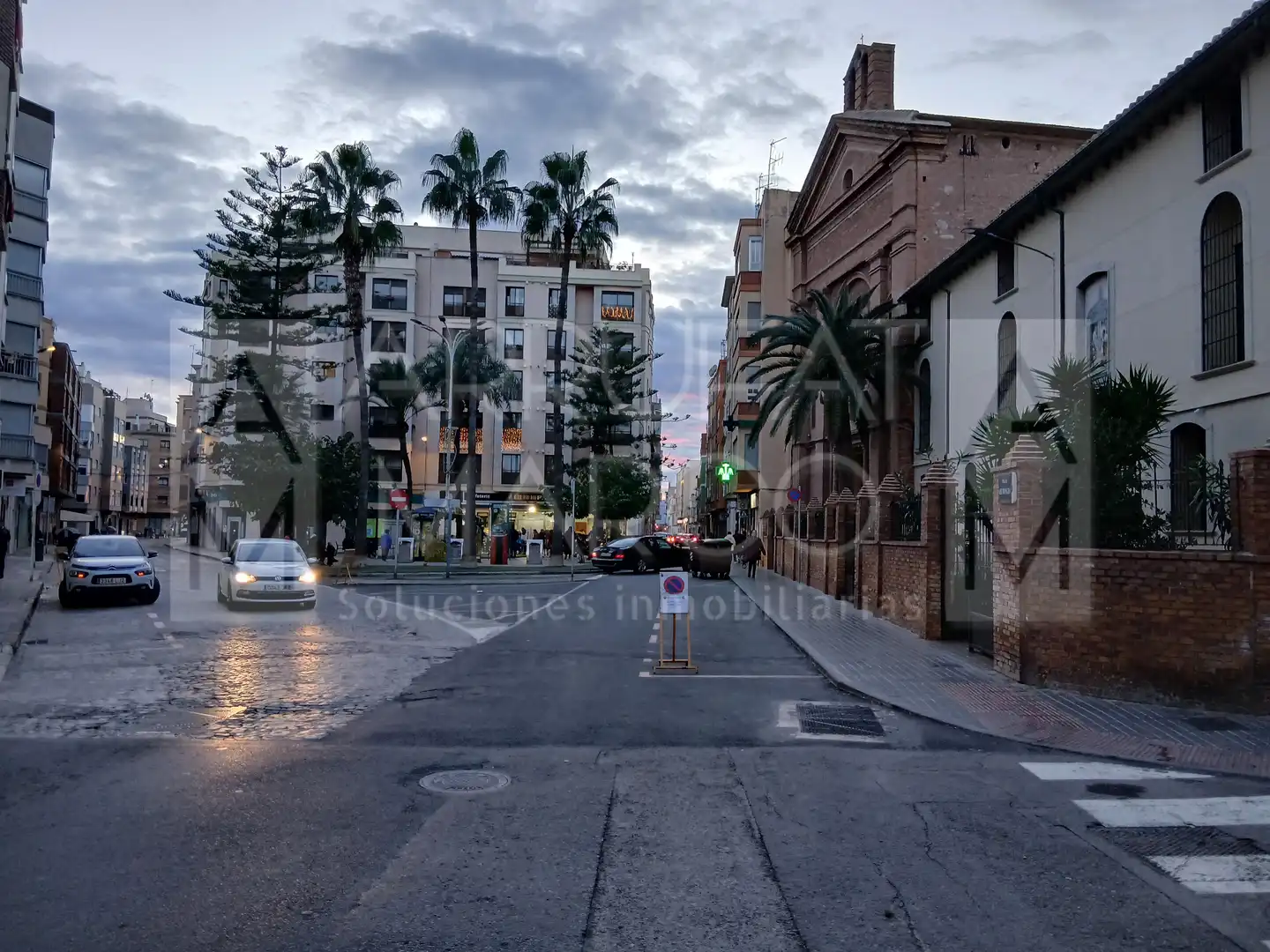 Local comercial en venta en Llombai