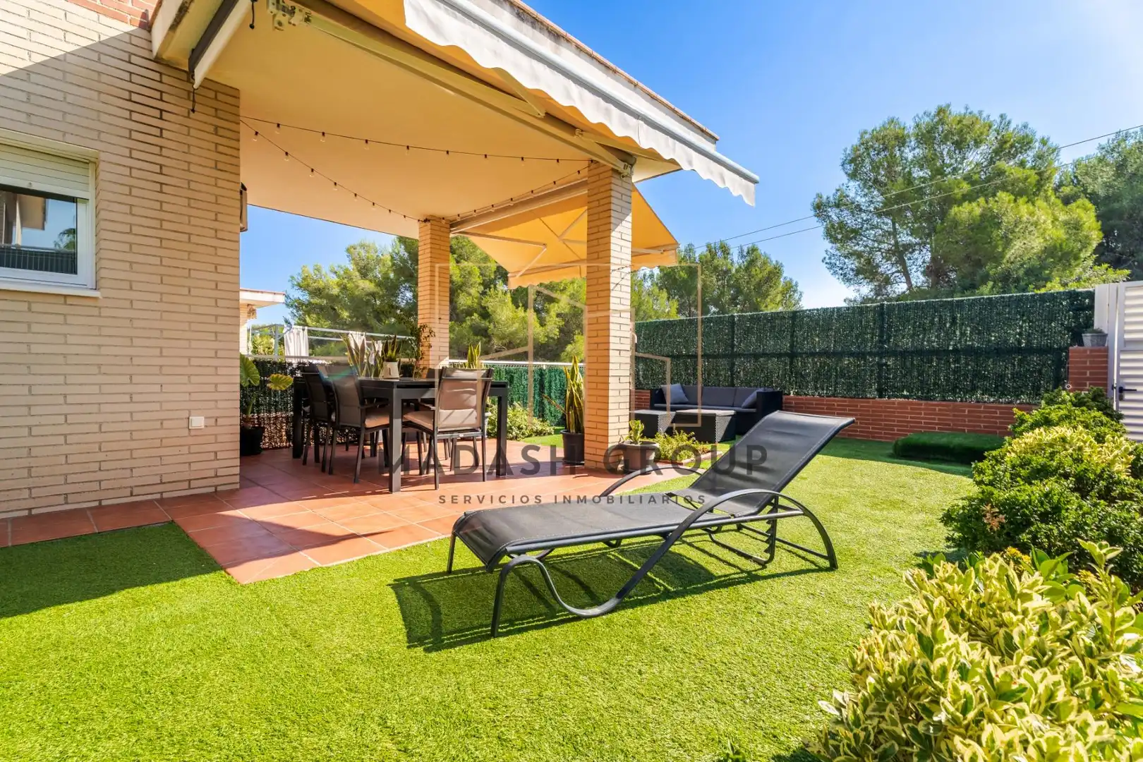 Casa aparellada amb piscina en venda a Carrer PRESIDENT MACIA, imagen 40