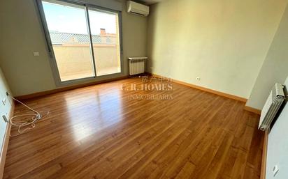 Bedroom of Flat for sale in  Madrid Capital  with Heating, Terrace and Storage room