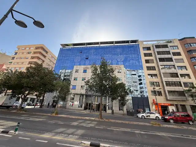 Vista exterior de Local en venta en Valencia