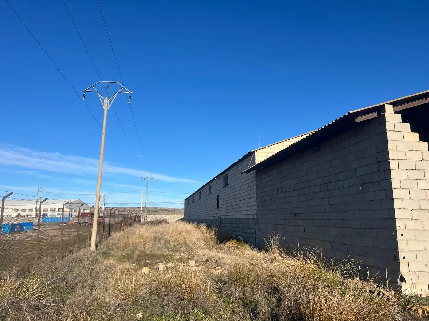 Nave industrial en venta en Vial Camino, La Colilla