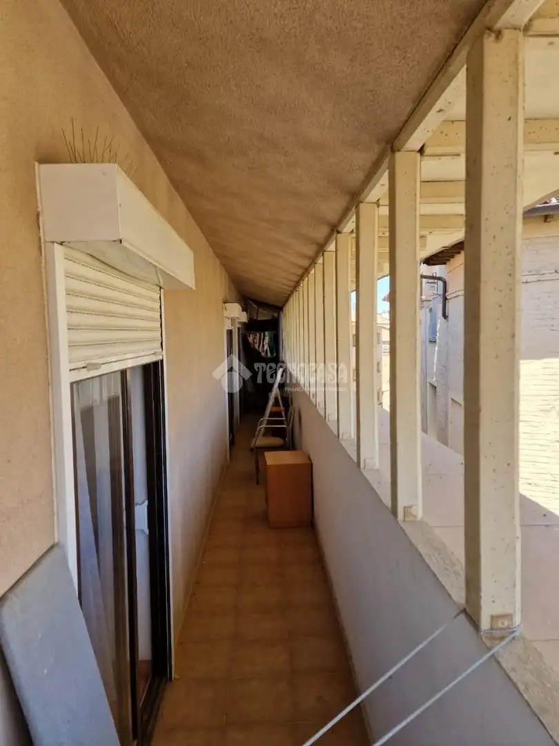 Wohnung zum Verkauf in Huesca mit Heizung und Balkon