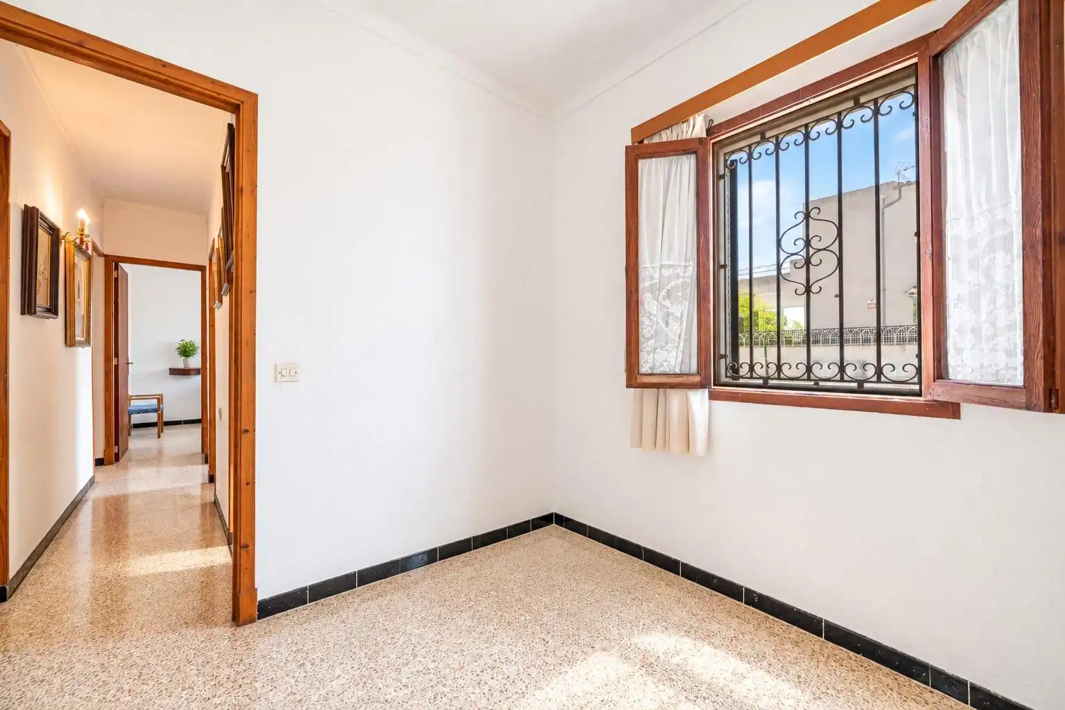 Detached house with garden for sale in Carrer del Lluç, imagen 10