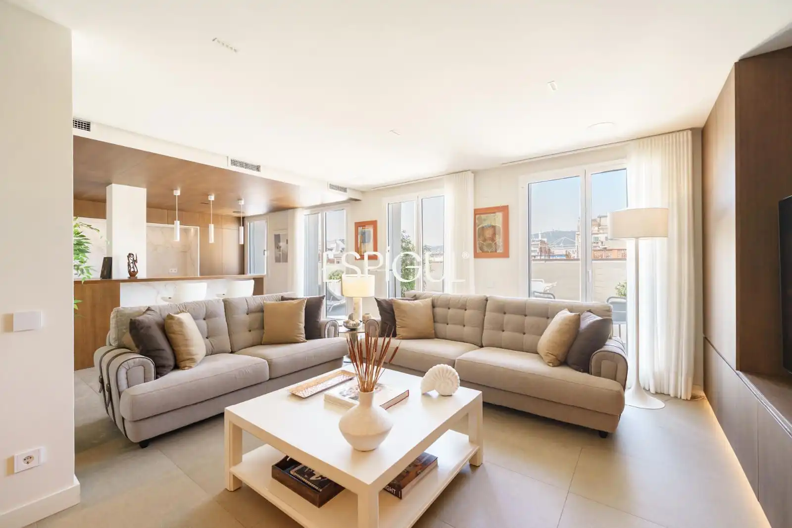 Living room of Attic for sale in Barcelona  with Air Conditioner, Heating and Parquet flooring