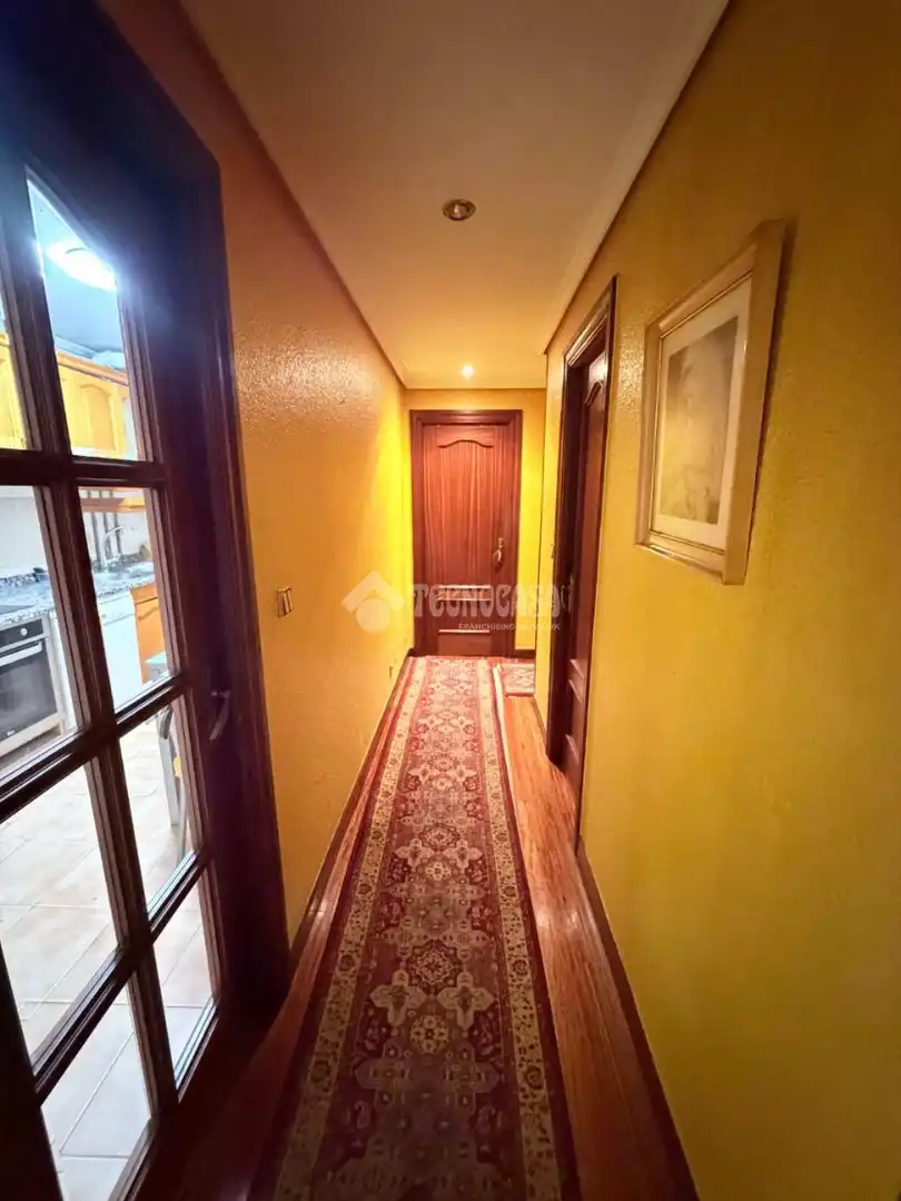 Piso en venta en Santander con Calefacción, Parquet y Trastero