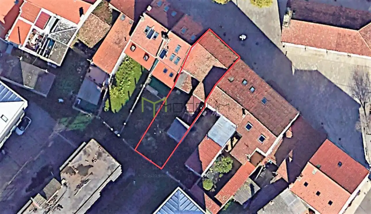 Casa o chalet en venta en Santiago de Compostela  con Calefacción y Jardín privado