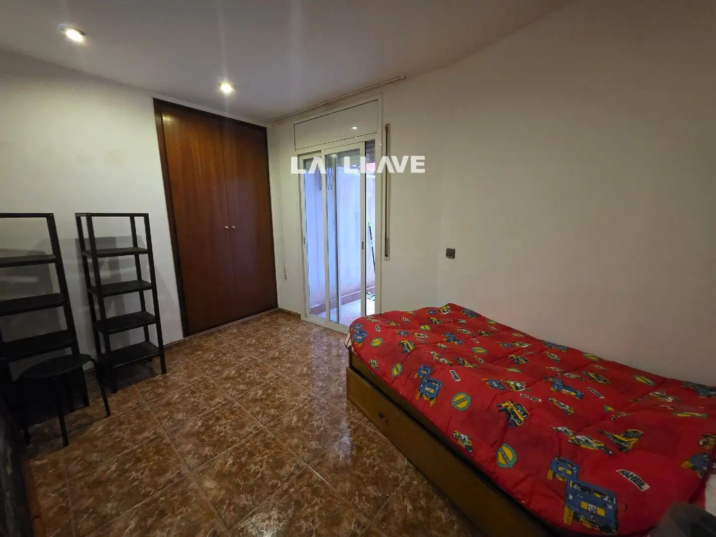 Habitación de Piso en venta en Blanes con Calefacción, Terraza y Amueblado