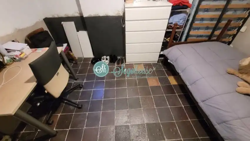 Flat for sale in Segovia  with Heating