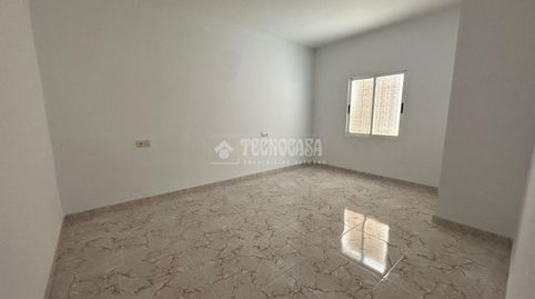 Foto 5 de Piso en venta en C. Los Molinos, Jódar, Jaén