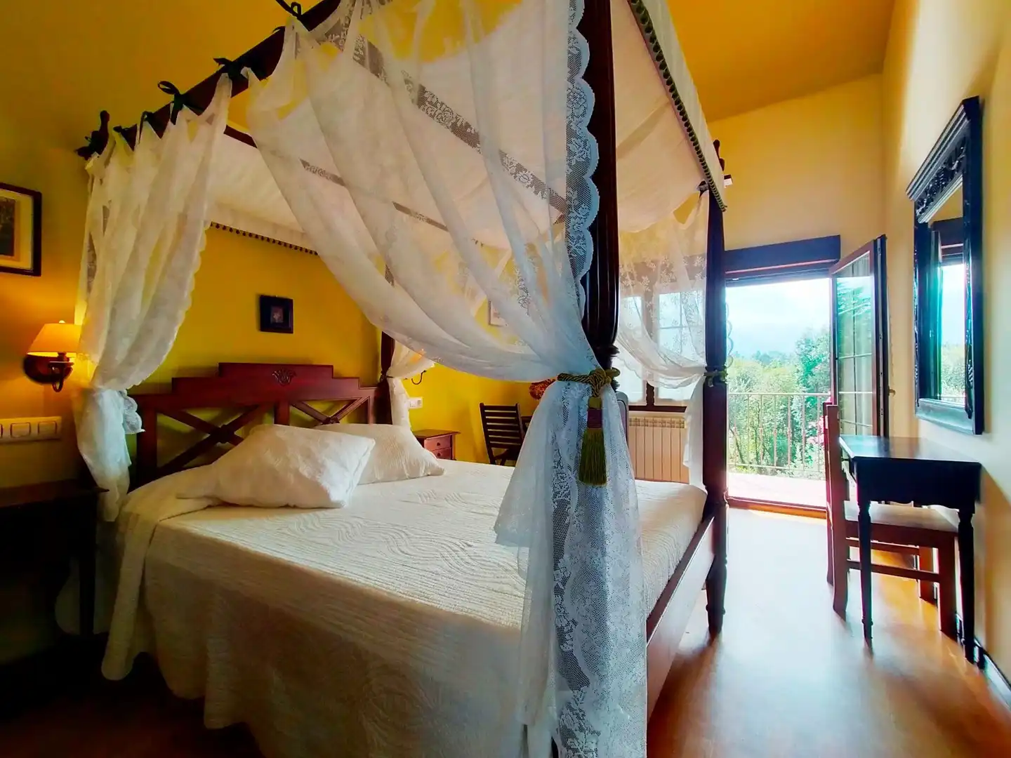 House with garden for sale in Cudillero, imagen 3