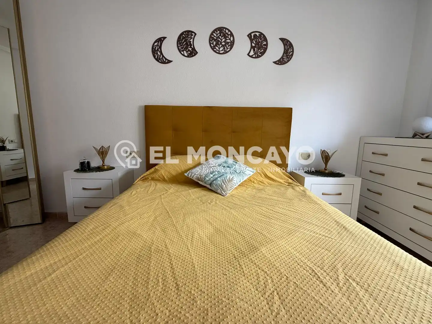 Habitación de Apartamento en venta en San Miguel de Salinas con Aire acondicionado, Calefacción y Terraza