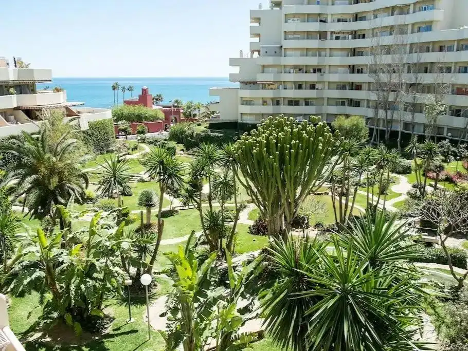 Garten von Wohnung zum Verkauf in Benalmádena mit Klimaanlage, Terrasse und Möbliert