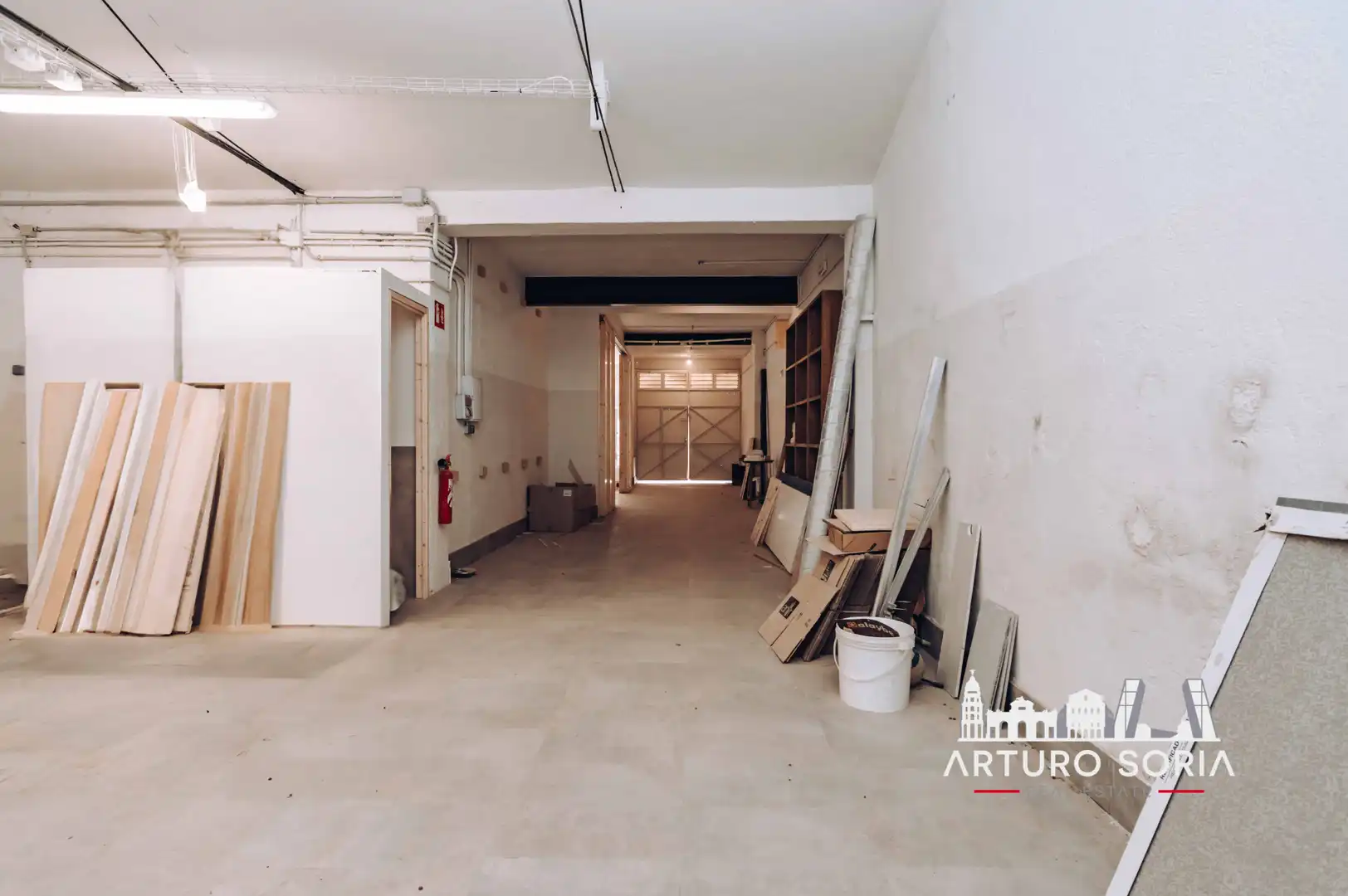 Local comercial en alquiler en Calle Miguel de la Iglesia, imagen 14