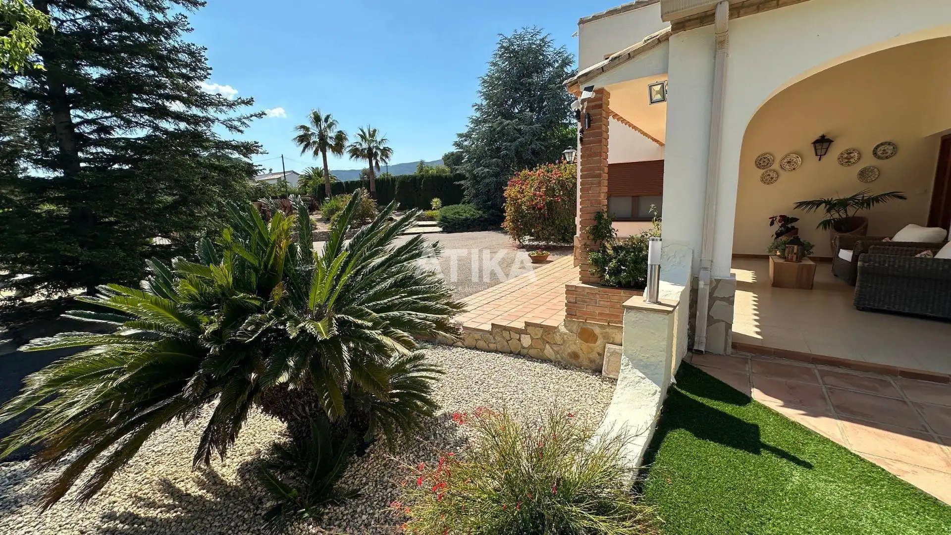 Vista exterior de Casa o chalet en venta en Ontinyent con Aire acondicionado, Calefacción y Jardín privado