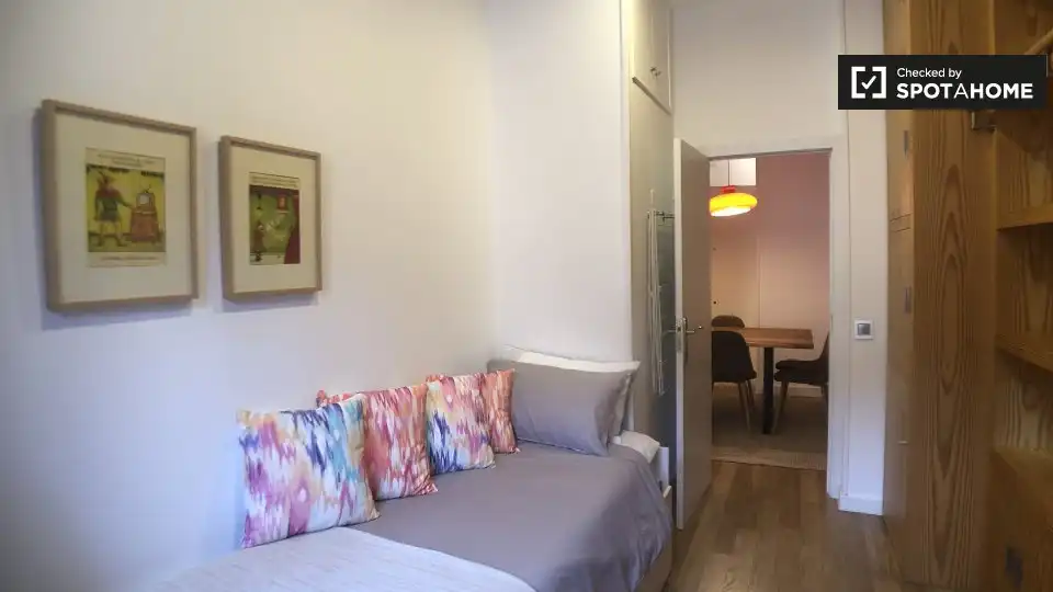 Habitación en Universidad - Malasaña