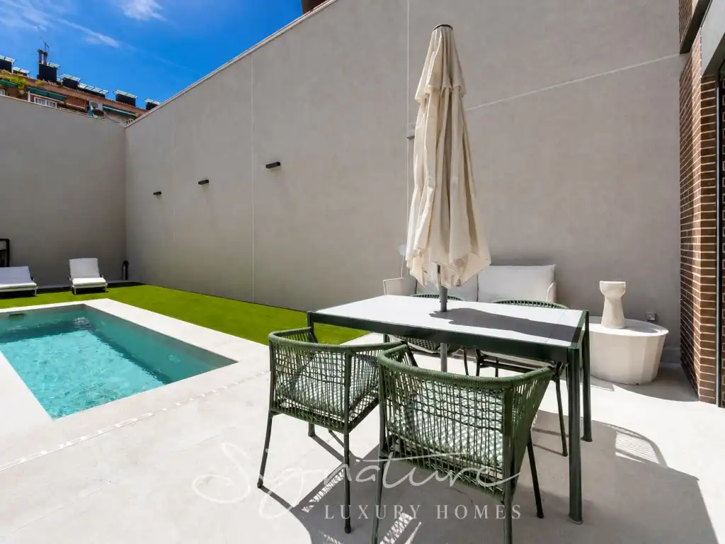 Terraza de Planta baja de alquiler en Barcelona con Aire acondicionado, Piscina y Amueblado