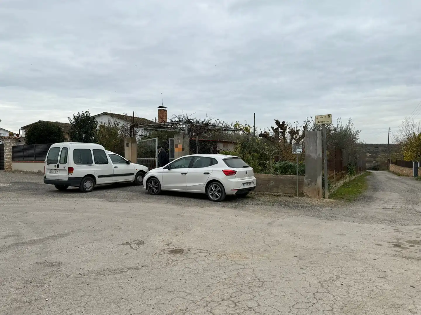 Parking de Finca rústica en venta en Torres de Segre con Jardín privado, Terraza y Internet