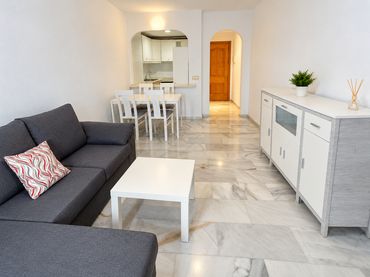 Wohnung mit Pool zum Verkauf in Calle Perú 16