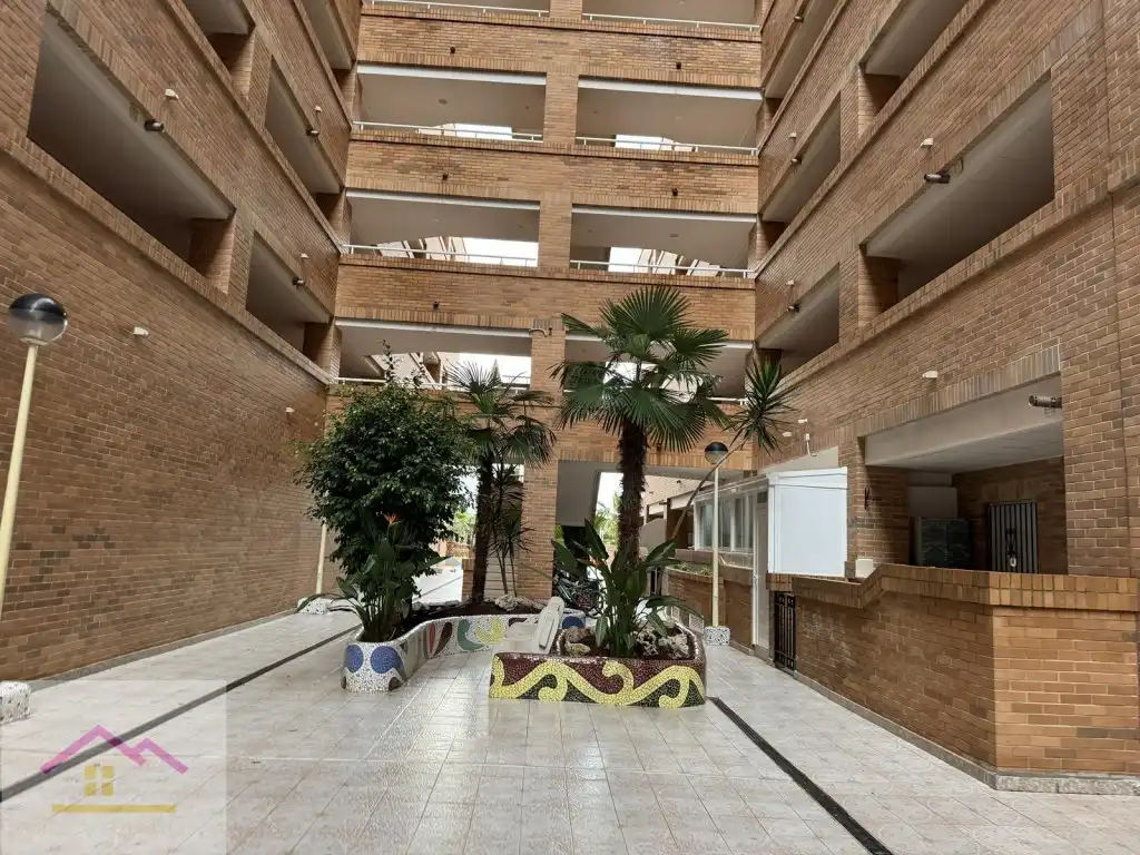 Planta baja en venta en Avenida Central, 34, Playa Coral -Torremar