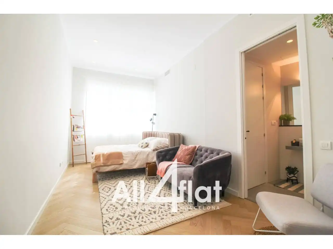 Schlafzimmer von Wohnungen zum Verkauf in Barcelona mit Klimaanlage, Heizung und Terrasse