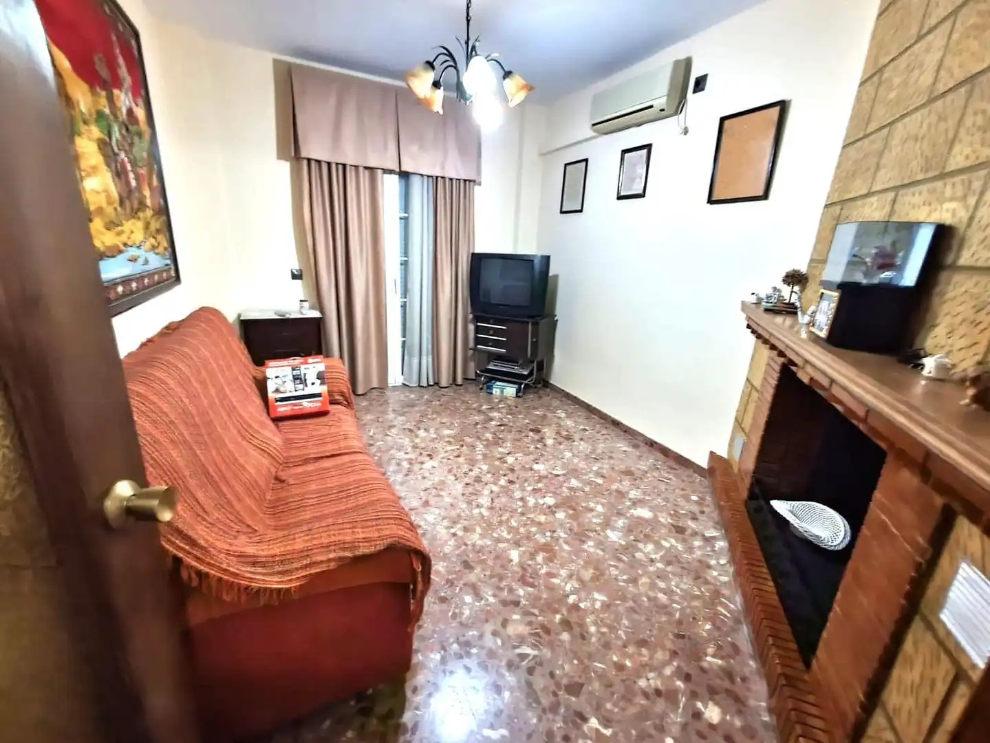 Sala de estar de Piso en venta en Quesada con Calefacción y Terraza
