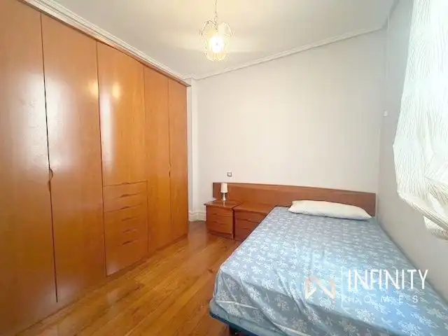 Habitación de Piso de alquiler en Bilbao  con Calefacción