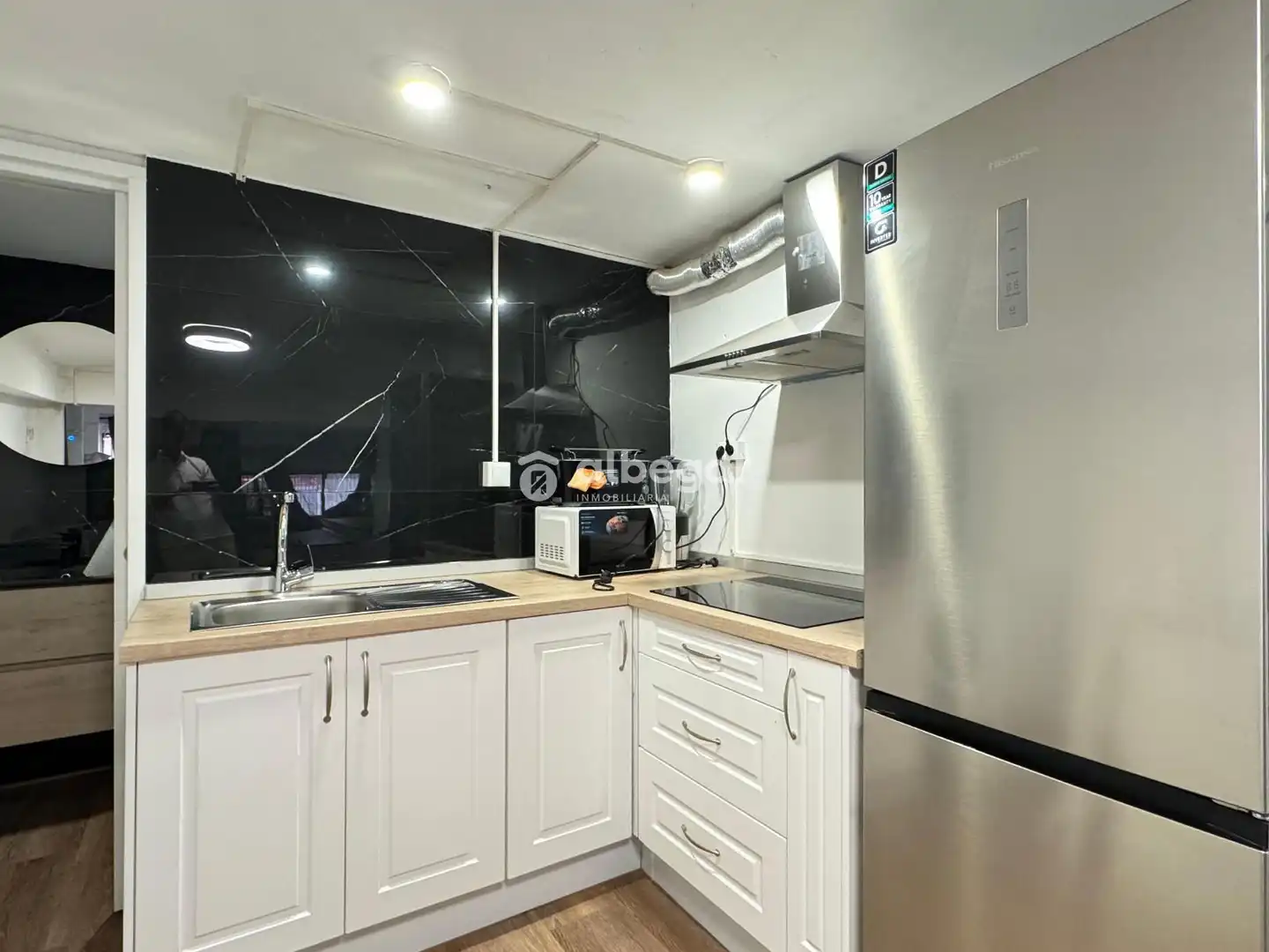 Cocina de Oficina en venta en Valencia con Aire acondicionado y Amueblado
