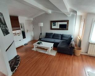 Sala d'estar de Pis en venda en Iurreta amb Calefacció, Jardí privat i Moblat