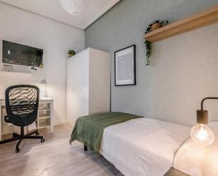 Apartment to share in Circular