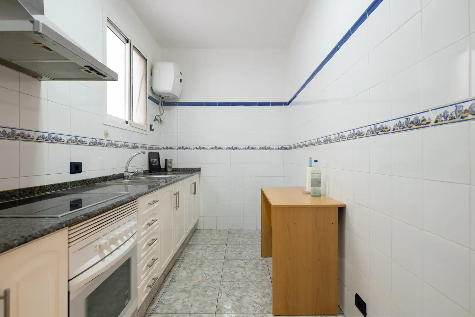 Cocina de Piso en venta en Las Palmas de Gran Canaria con Terraza, Trastero y Balcón