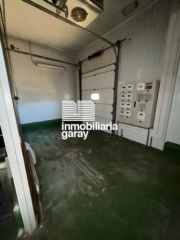 Fabrikhallen zum Verkauf in Merindad de Valdivielso
