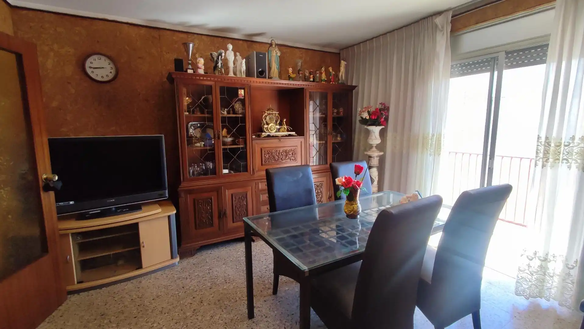 Living room of Flat for sale in Zaragoza  with Air Conditioner, Heating and Terrace