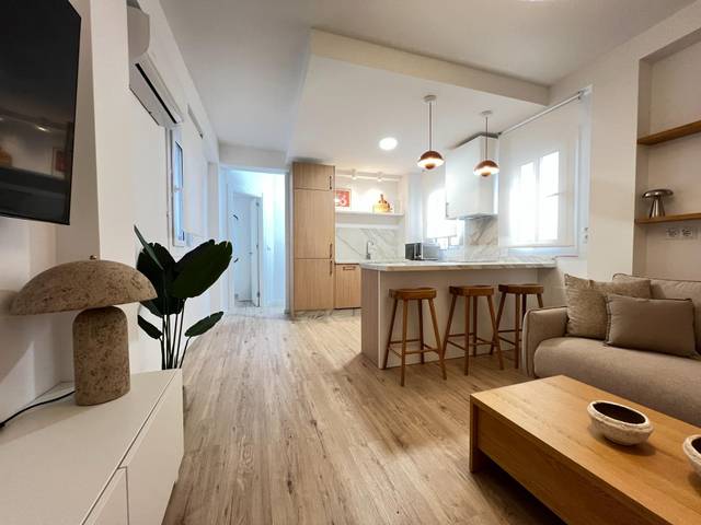 Piso en Alquiler en El Molinillo - Capuchinos