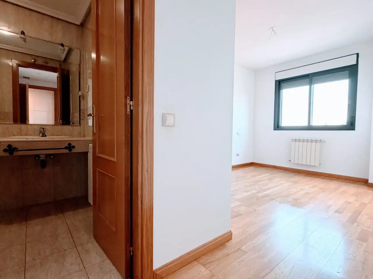 Piso en venta en Madrid con Calefacción, Terraza y Trastero