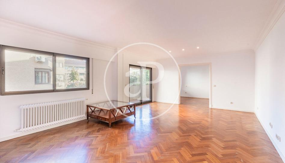 Foto 1 de Pis de lloguer a Calle Rumanía, Avenida Europa, Madrid